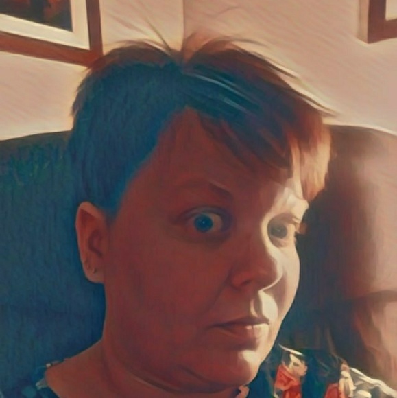 Meet your Posher, Dawn - Picture 1 of 1